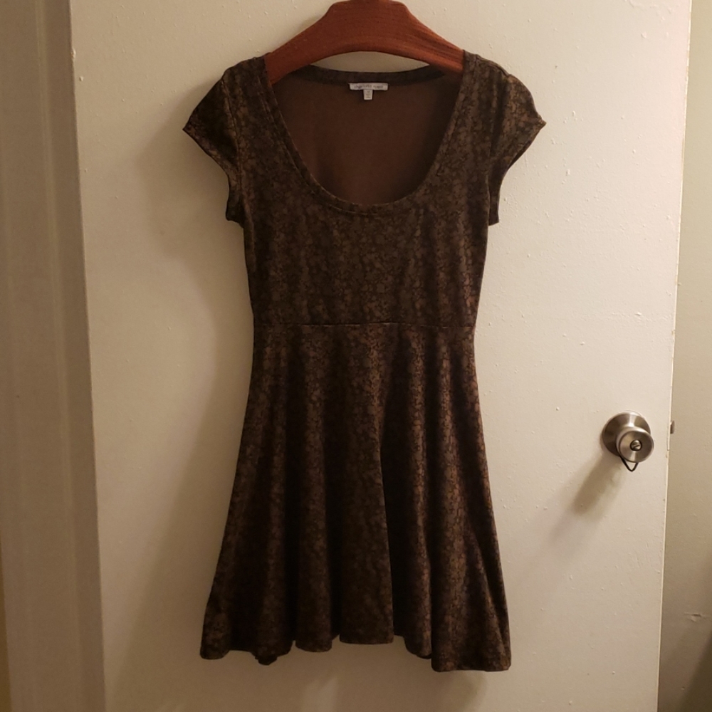 Flowy, short sleeve, dress